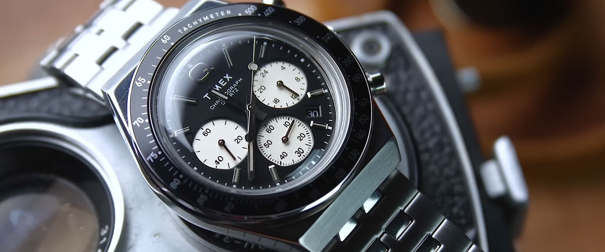 q timex chronograph design